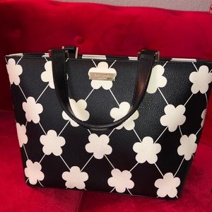 Kate Spade ♠️ Black Daisy Handbag